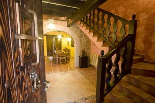 Casas Herrenales De Ulaca